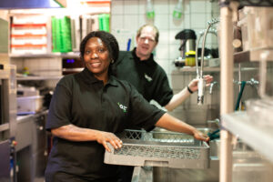 kitchen porters male and female